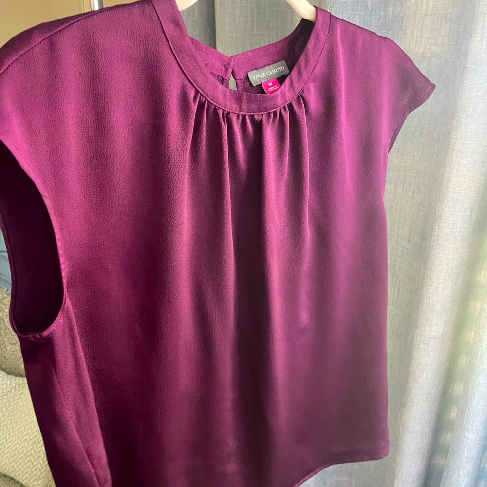 Sz M maroon/deep purple silky blouse w/ cap sleeve,neck ruching &  button detail